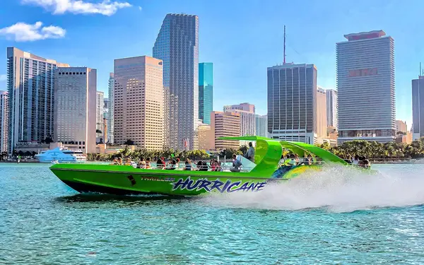Thriller Hurricane speedboat passing the Downtown Miami skyline
