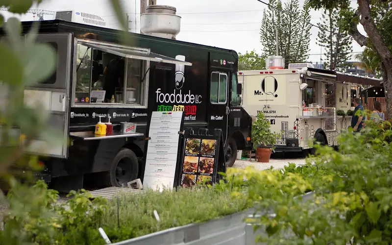 Mobile food trucks offering street food in Miami