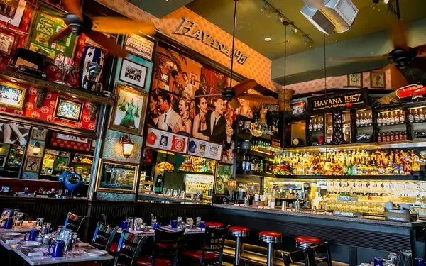 Havana 1957 interior