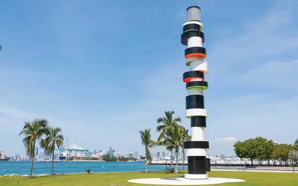 Obstinate Lighthouse sculpture at South Pointe Beachwalk