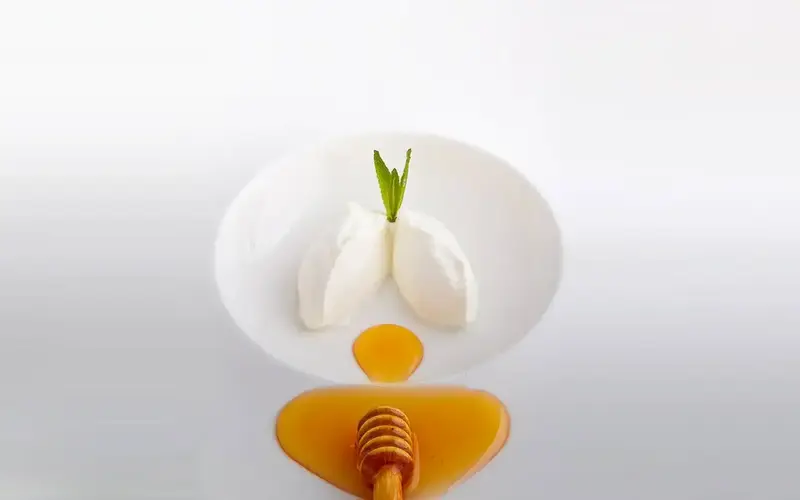 Honey and yogurt at Estiatorio Milos