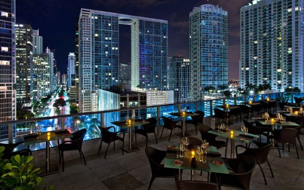 Area 31 Brickell im Kimpton EPIC Hotel