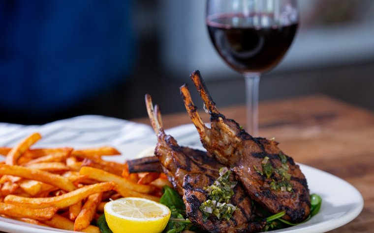 Grilled lamb chops at Santorini by Georgios