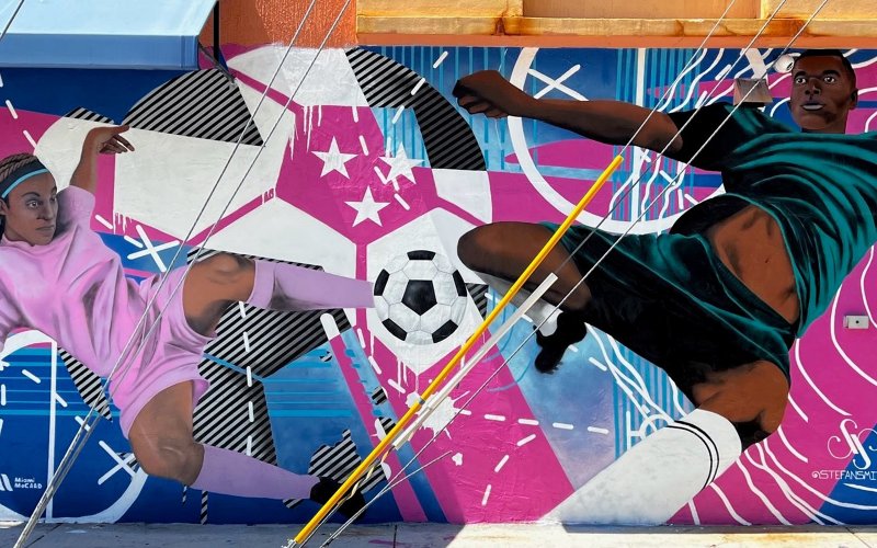 Настенная роспись Overtown Pitch Gamechangers от Стефана Смита
