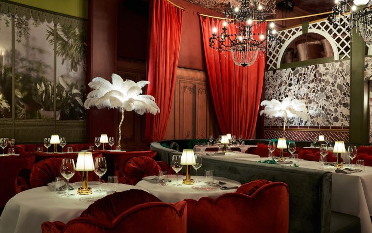 Lavish red interior at Calle Dragones Lavish red interior at Calle Dragones