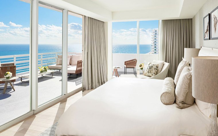 Floor-to-ceiling ocean views from the Presidential Suites at Fontainebleau Miami Beach Floor-to-ceiling ocean views from the Presidential Suites at Fontainebleau Miami Beach