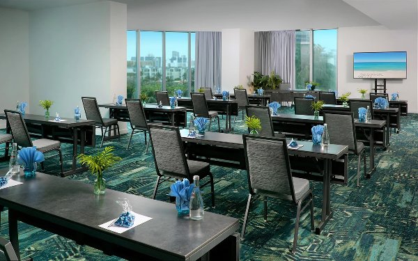 The Palms Meeting Room at Solé Miami