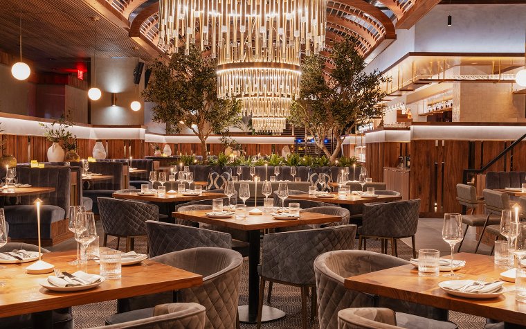 Sparrow Italia's elegant dining room