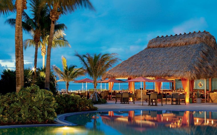 Pool view of the Cantina restaurant at Ritz-Carlton