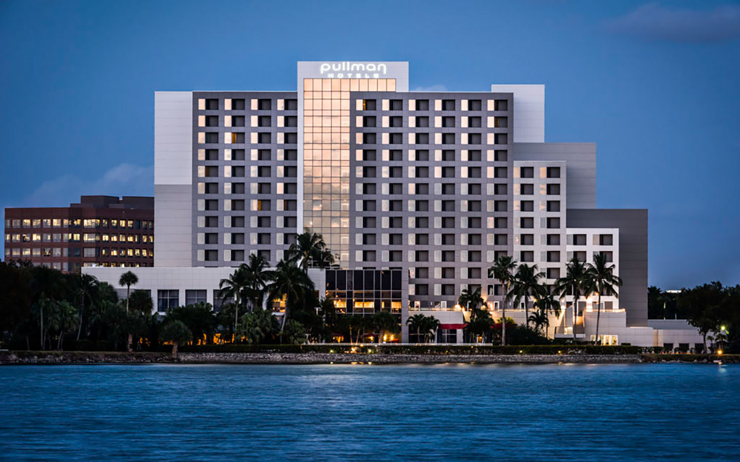 Exterior view of Pullman Miami Airport