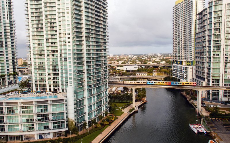 Aerial view of Downtown Miami featuring Metrorail 