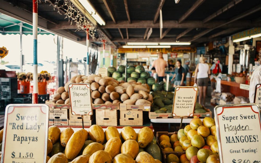 Fruit stands at Robert Is Here