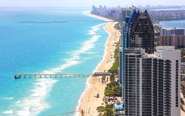 Aerial view of Sunny Isles Beach and pier