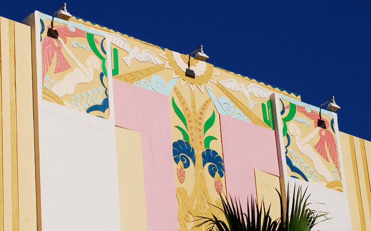 Historic Art Deco architecture on South Beach's Ocean Drive Historic Art Deco architecture on South Beach's Ocean Drive
