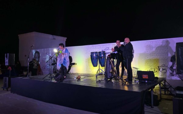 Вид The Stage на праздновании Оргулло