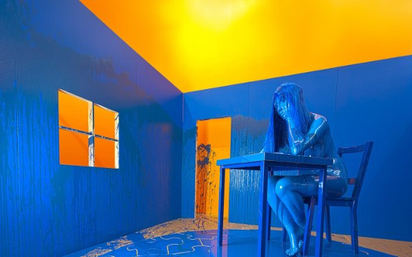 ルーベル美術館にあるリチャード・ジャクソンの「青い部屋」