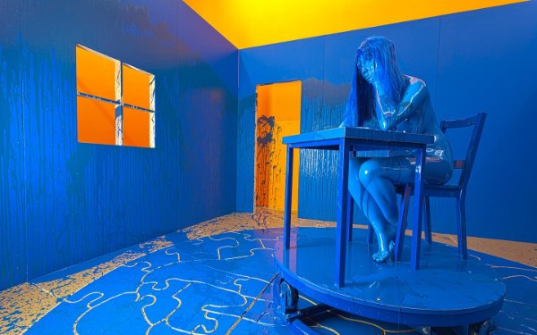 卢贝尔博物馆的理查德·杰克逊的《蓝色房间》