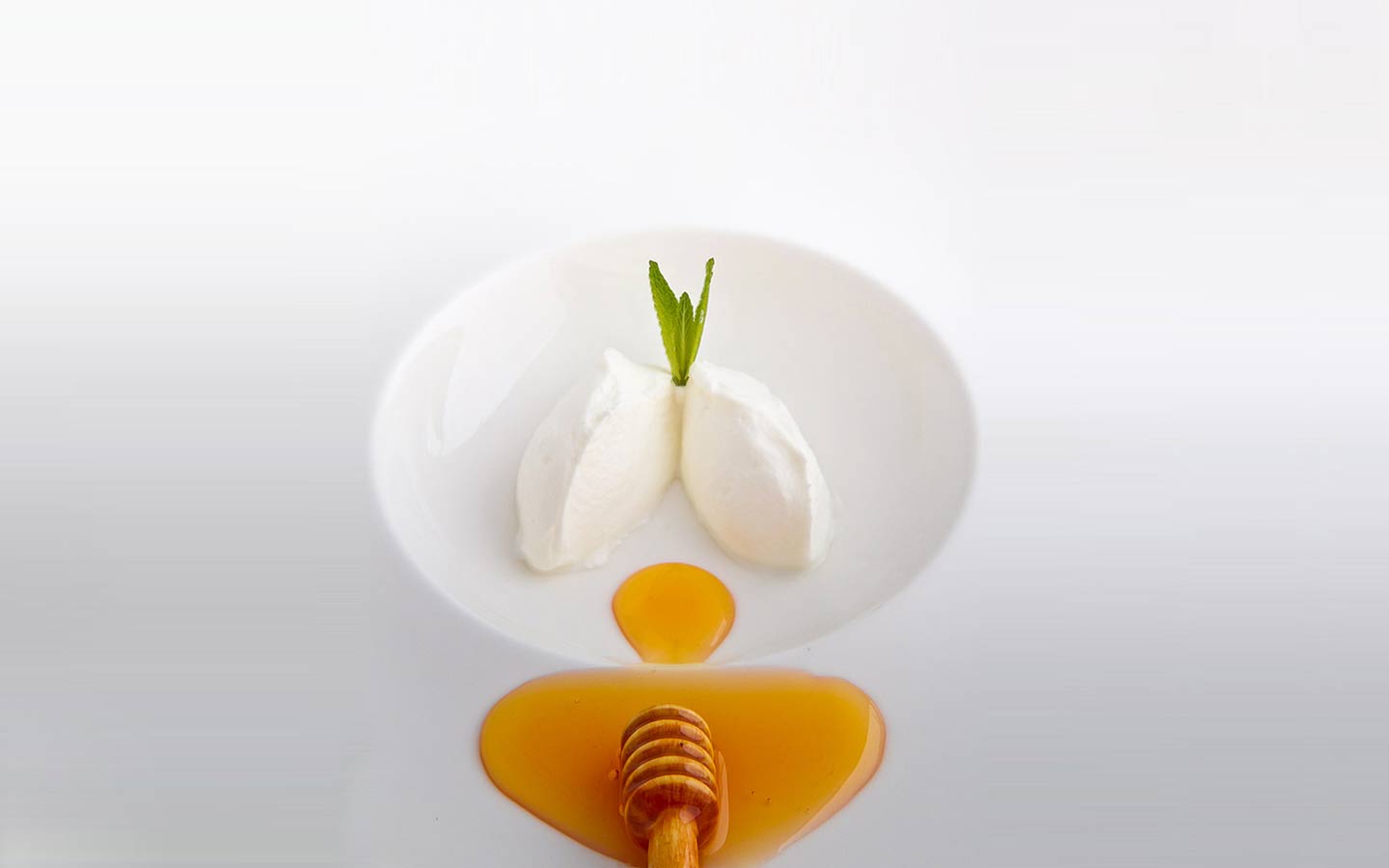 Artful Plating at Estiatorio Milos Estiatorio Milos Honey