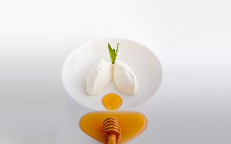 Honey and yogurt at Estiatorio Milos