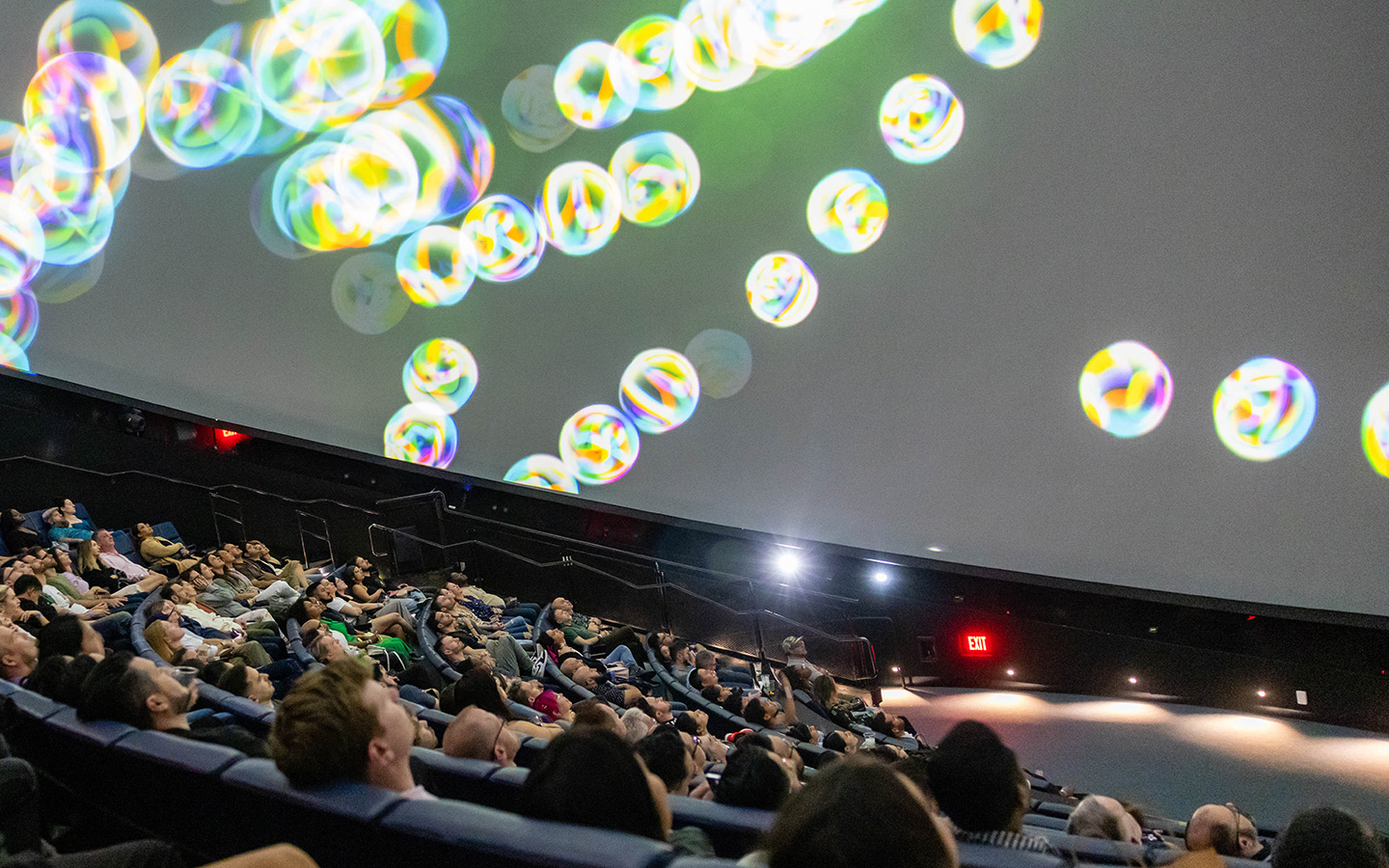 Innenraum des Planetariums von Artburst
