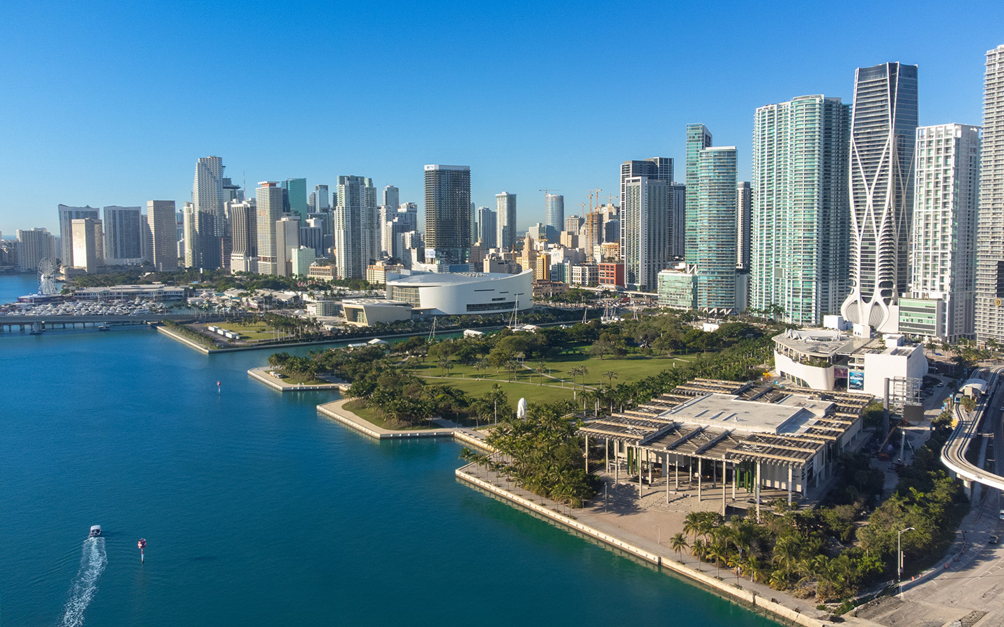 Explore Downtown Miami and Brickell | Miami & Miami Beach