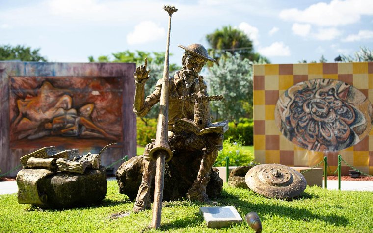 Statue of Don Quijote inside the Garden of the Arts Statue of Don Quijote inside the Garden of the Arts