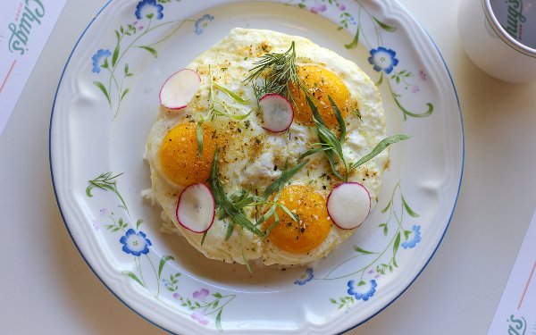 Breakfast plate at Chug’s Diner with eggs
