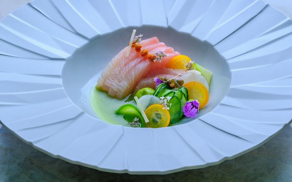 Kingfish Crudo at Elastika
