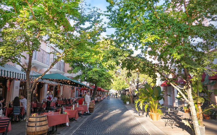 Espanola Way in South Beach Espanola Way in South Beach