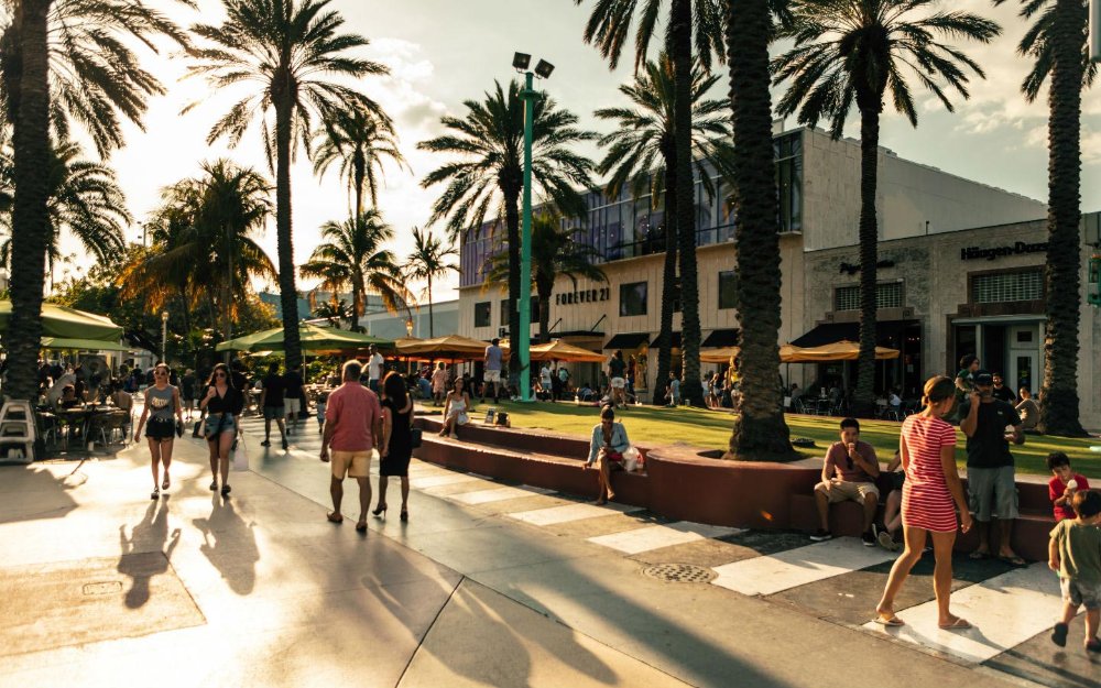 Lincoln Road Shopping Mall Em Miami Beach Foto de Stock Editorial