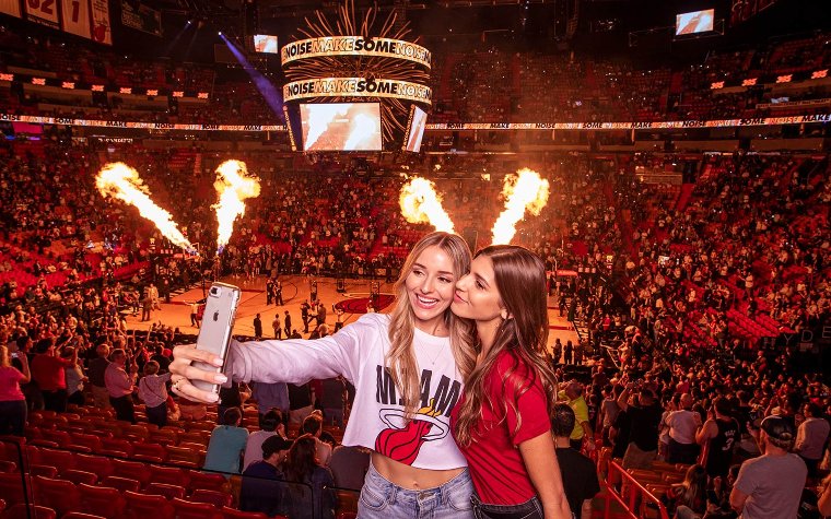 Heat Game Selfie