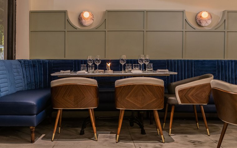 Indoor dining room at Issabella’s
