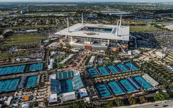 Veduta aerea dei campi da tennis durante il Miami Open