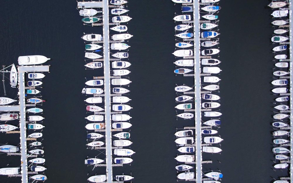 Vista aérea del puerto deportivo en Coconut Grove