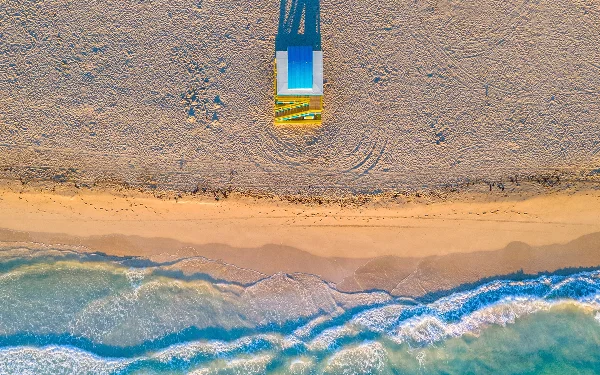 Lifeguard tower next to the shore