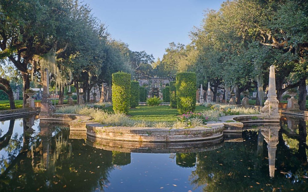 View of Vizcaya's pond area
