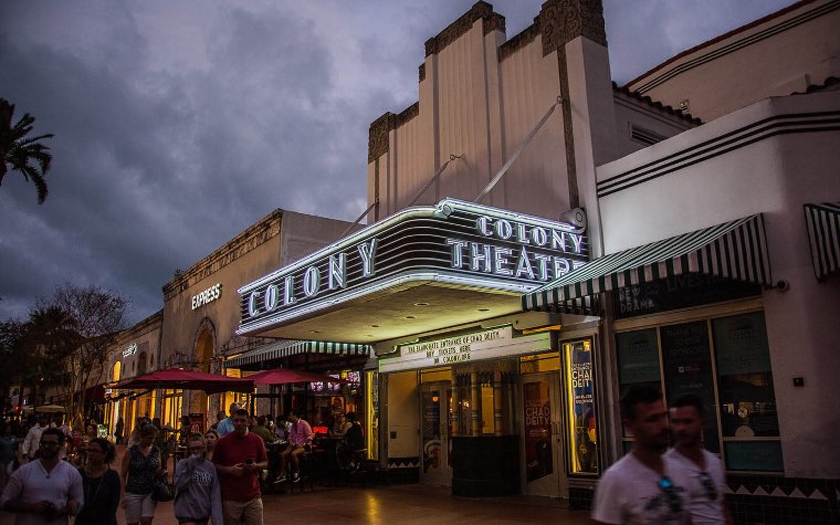 Colony Theatre at Night Colony Theater