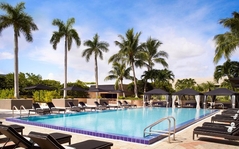 Ritz Grove Pool