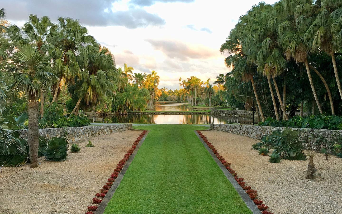 Garden and ponds in Fairchild Tropical Botanic Garden