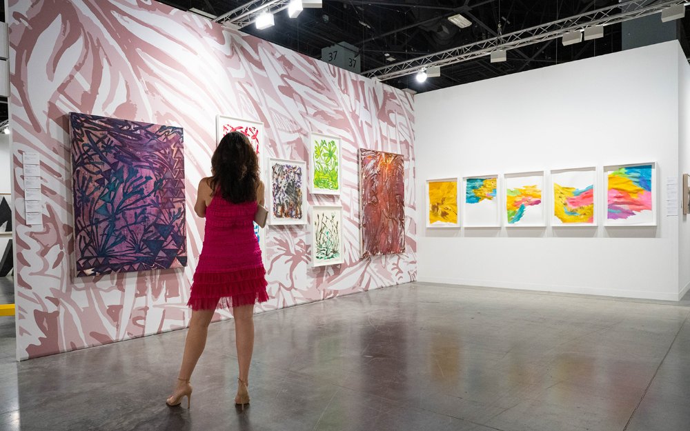 Woman enjoying Art Basel