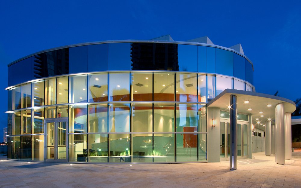 Exterior of Aventura Arts & Cultural Center