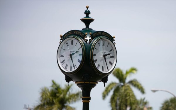 Relógio às Miami Springs